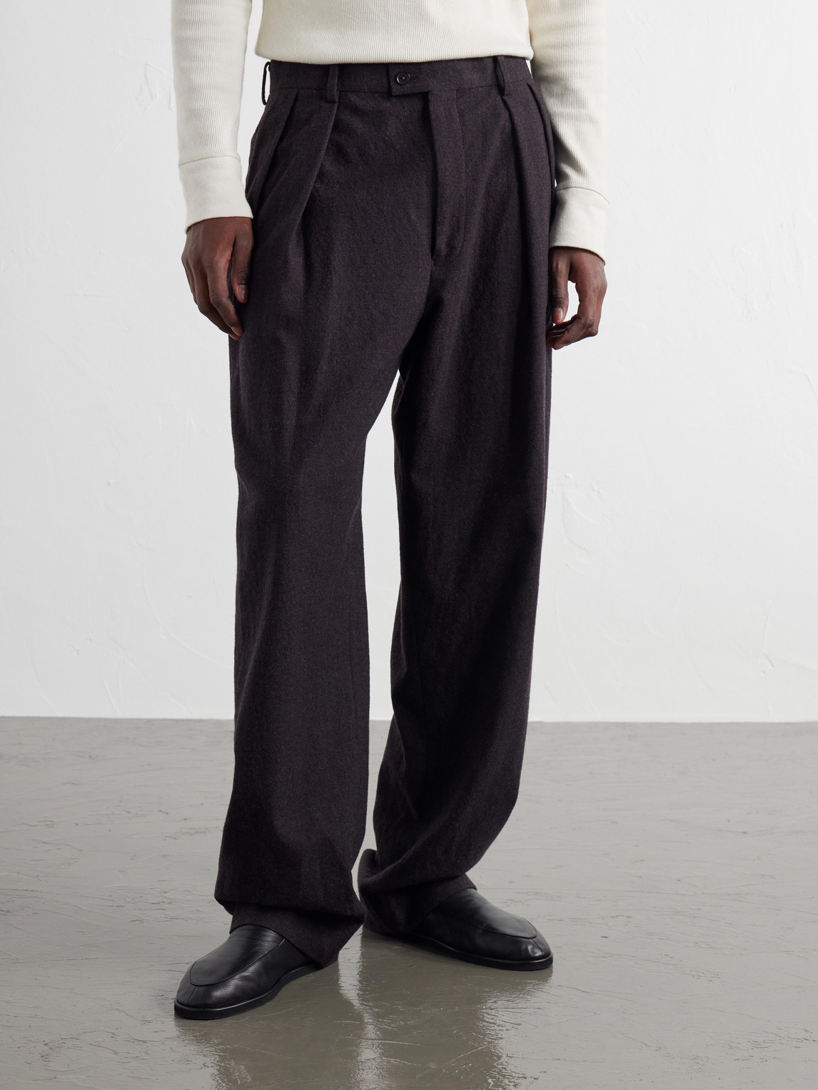 Straight-Leg Pleated Wool Trousers