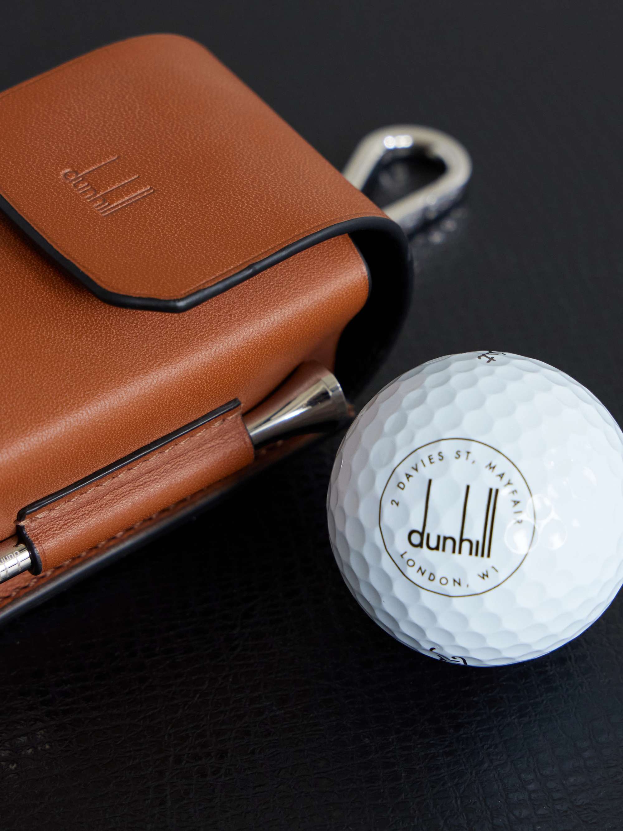DUNHILL 