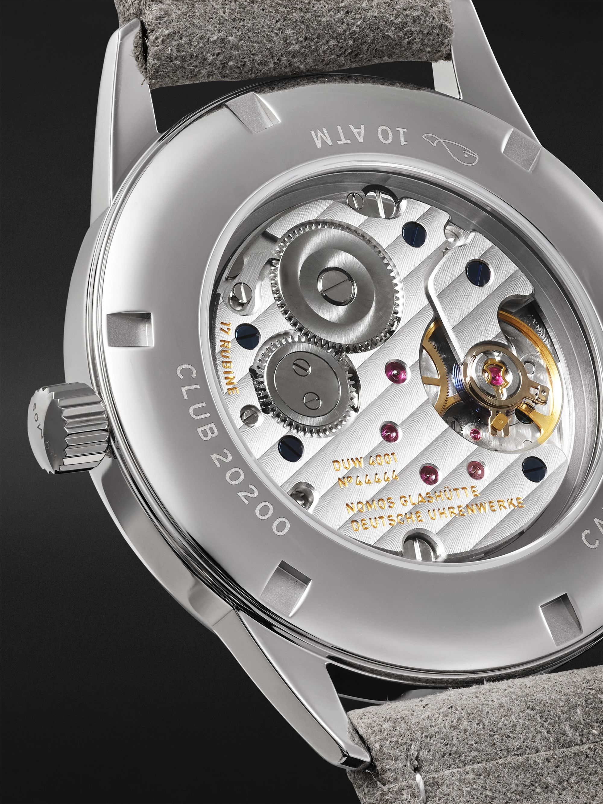 NOMOS GLASHÜTTE 