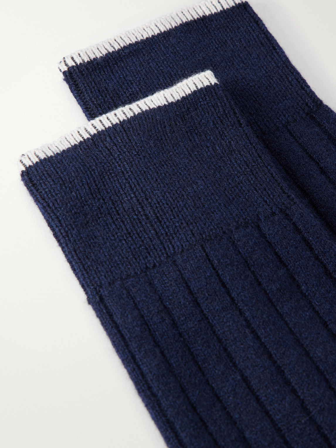 Ribbed Cashmere Socks