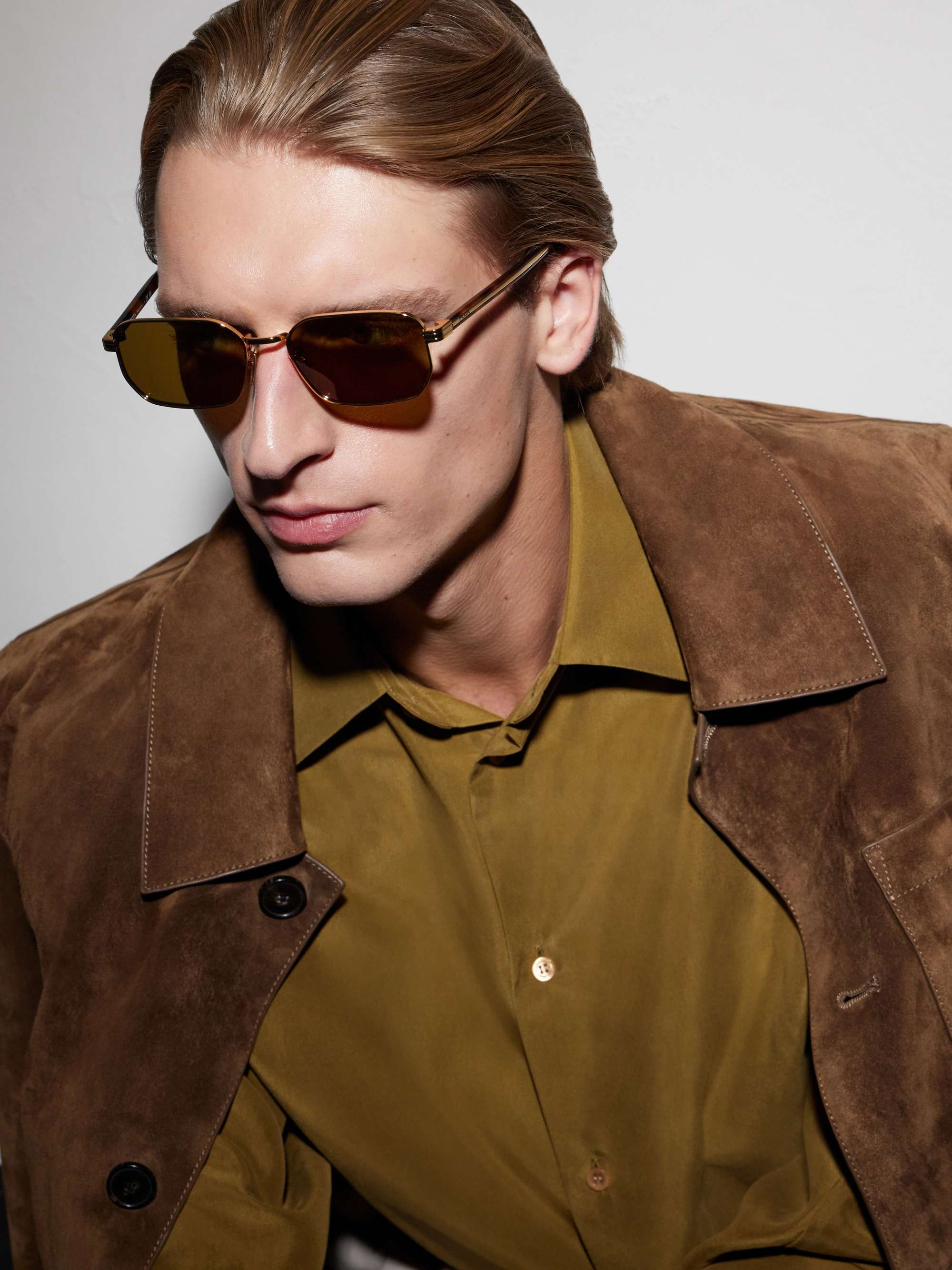 PRADA EYEWEAR 