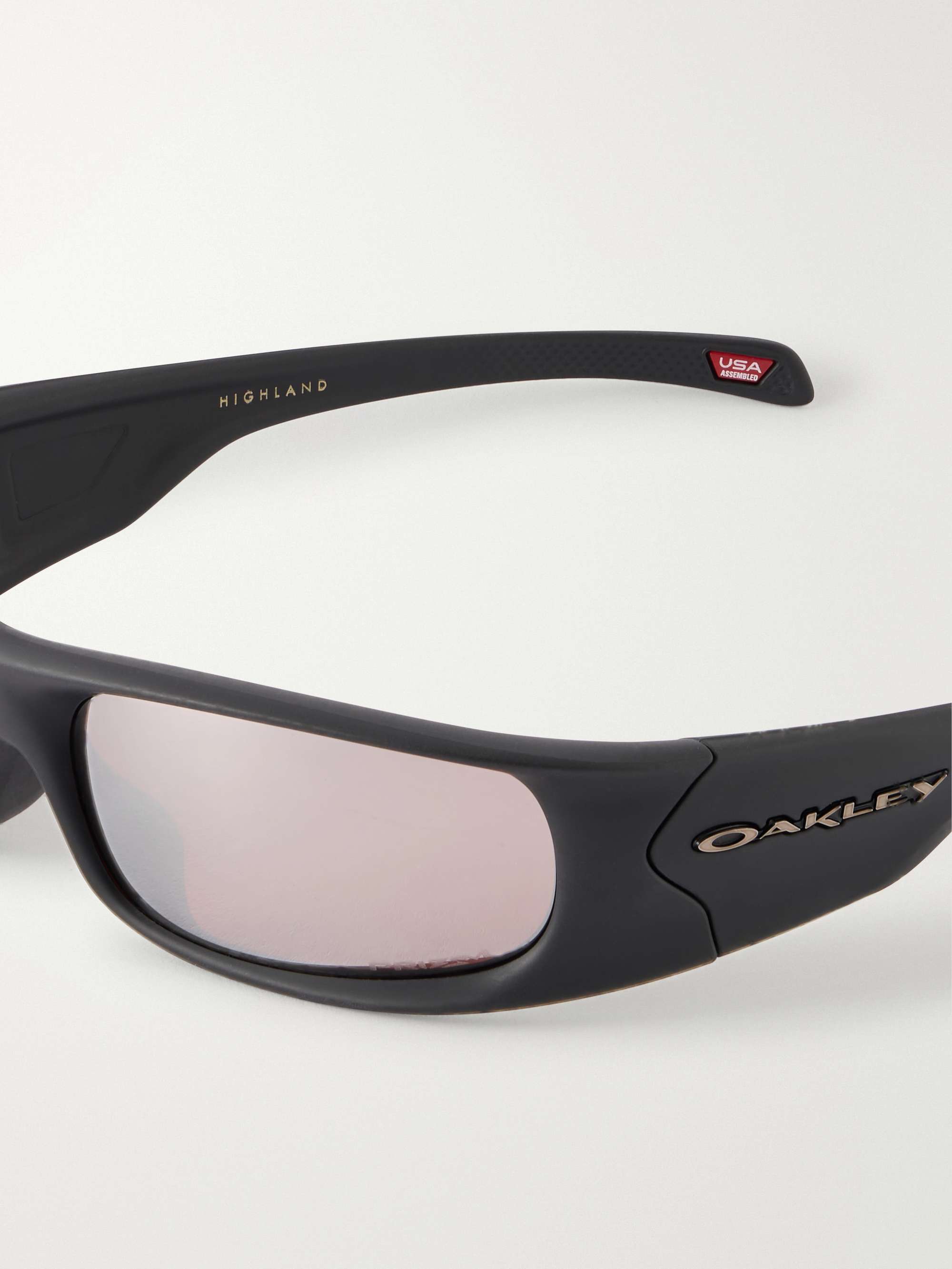 OAKLEY EYEWEAR 