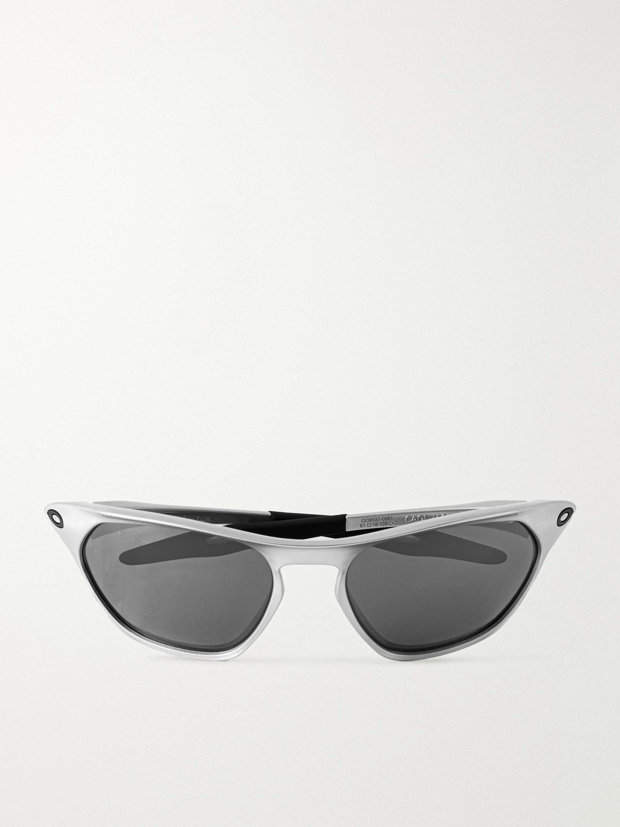 OAKLEY EYEWEAR 