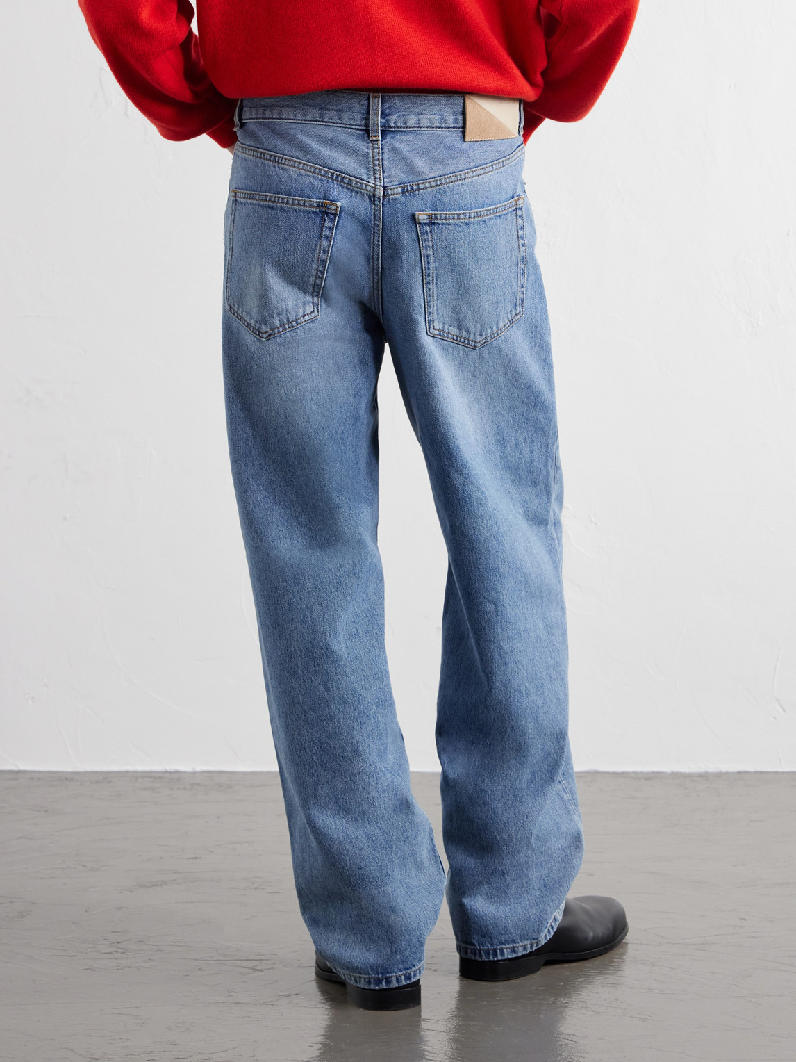 Tapered Jeans