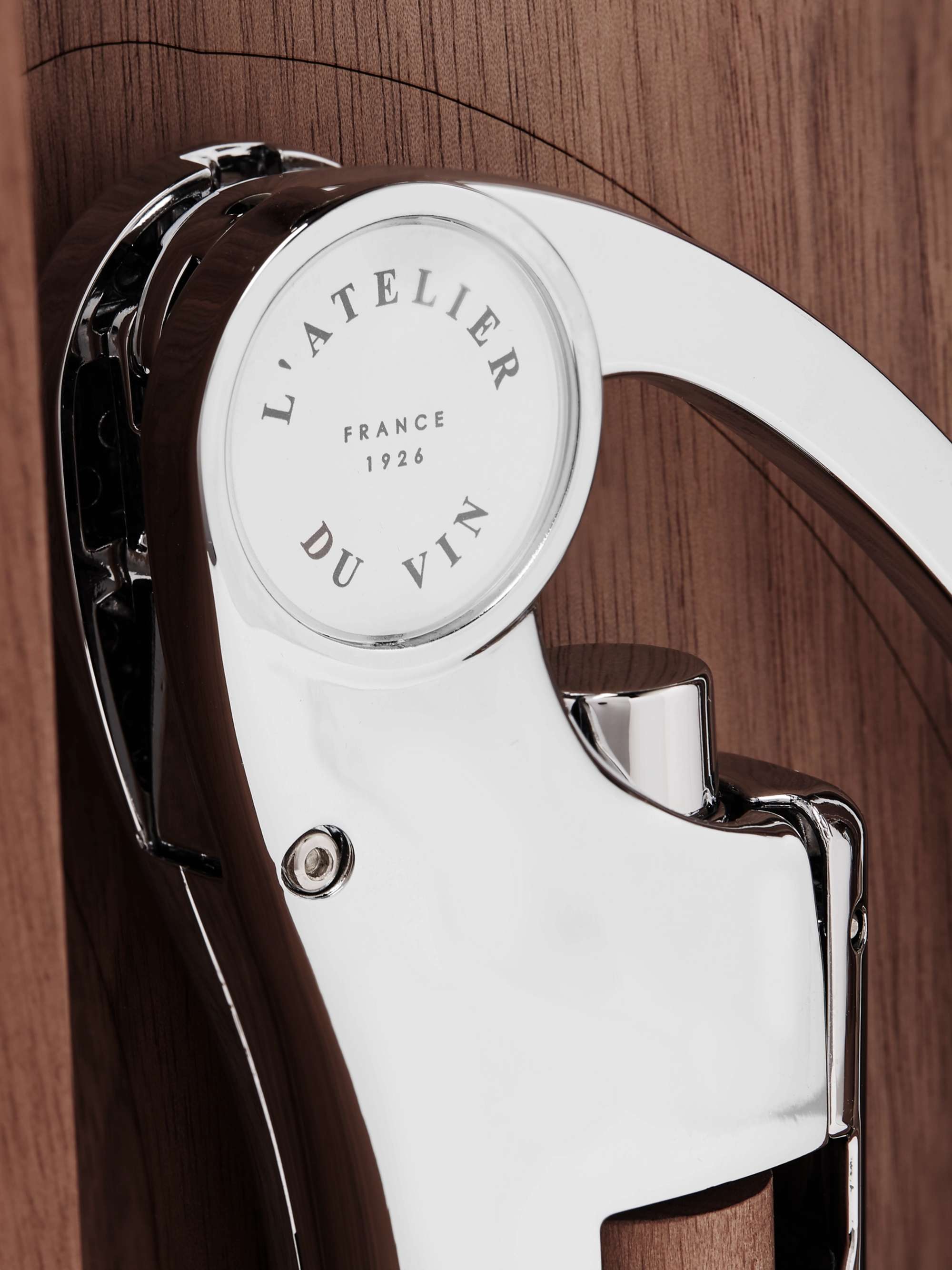 L'ATELIER DU VIN Wine-Lover's Curiosities Cabinet